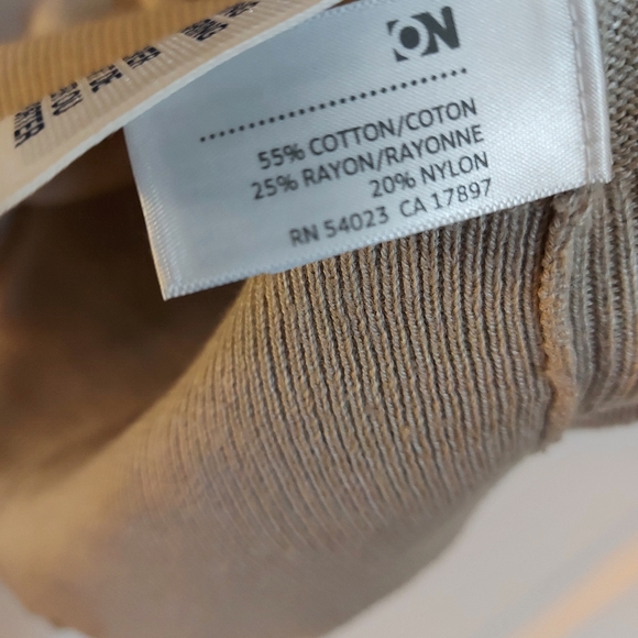 Knitted top - Picture 8 of 8